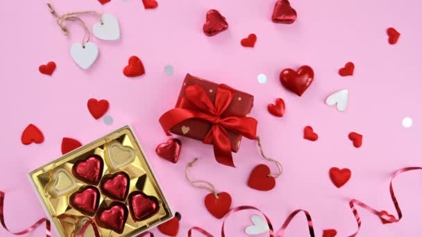 Bellissimo sfondo con i cuori per San Valentino. Focus selettivo. — Video Stock