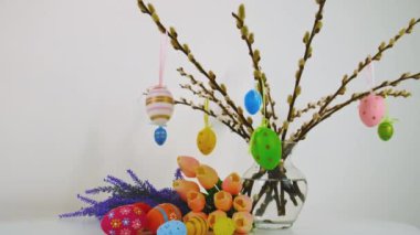 Yumurtalı güzel Paskalya arkaplanı. Seçici odak.