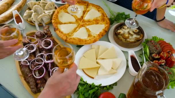 Georgian national cuisine, food on the table in the restaurant. Selective focus. — стокове відео