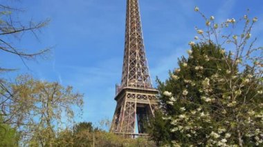Eiffel tower in paris spring. Selective focus.