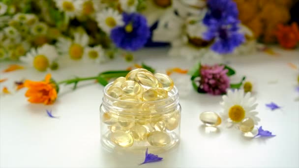 Homeopathie Voedingssupplementen Met Geneeskrachtige Kruiden Selectieve Focus Natuur — Stockvideo