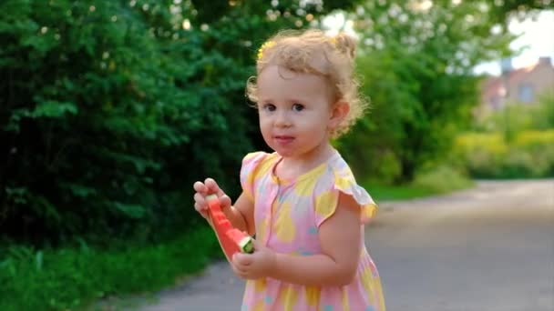 Child Ethe Child Eats Watermelon Summer Selective Focus Ats Watermelon — Stockvideo