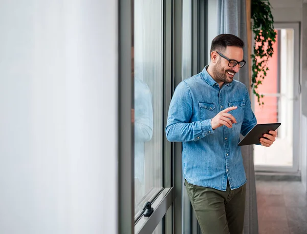 Cheerful Professional Gesturing While Using Digital Tablet Young Businessman Standing — Foto Stock