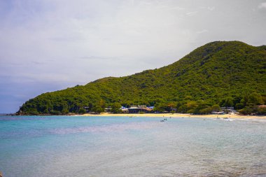 Thian Beach at Larn island (Koh Larn). Beautiful of sea at Chonburi, Thailand.