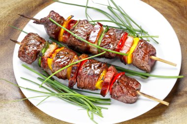 mangal kömürü üzerinde