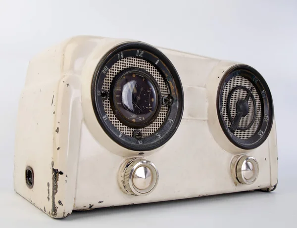 Vieille Radio Vintage Objets Photographiés Sur Fond Blanc — Photo