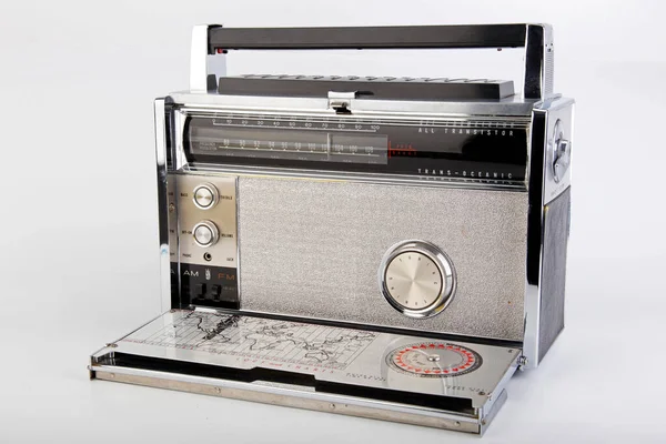 Vieille Radio Vintage Trans Océanique — Photo