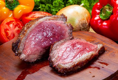 Taze ızgara et. Izgara biftek. 