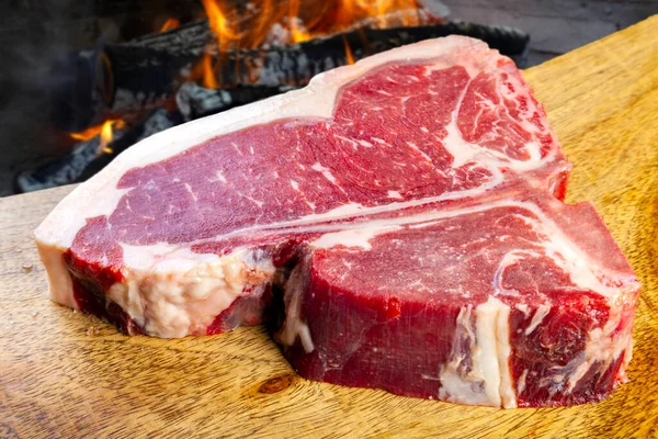 Kostní Steak Syrový Grilování Potravin — Stock fotografie