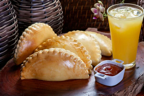 Empanada Repostería Alimentos Rellenos Con Zumo Naranja — Foto de Stock