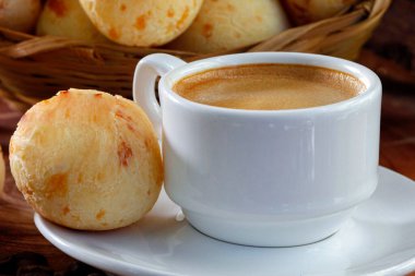 Kahveli peynirli ekmek.