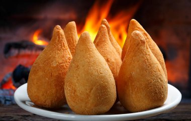 Tavuk Coxinha, Brezilya aperatifi.