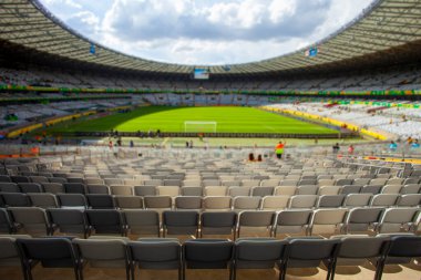 Futbol veya futbol stadyumunun odaksız arka planı