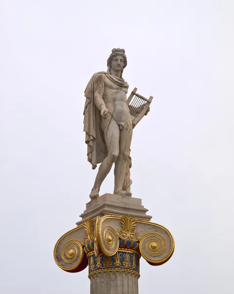 Статуя Аполлона, бога музыки и поэзии — стоковое фото