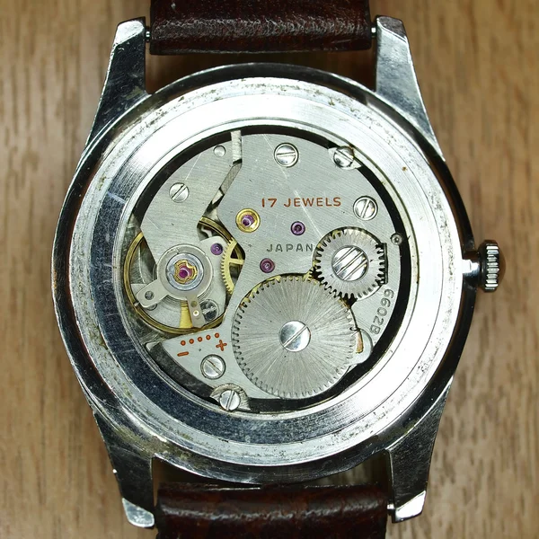 W Japonii mechanizm zegarka — Zdjęcie stockowe