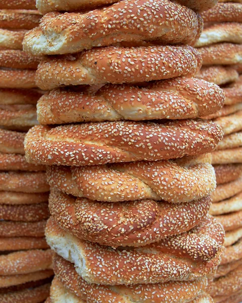 Freshly baked sesame round buns — Stock Photo, Image