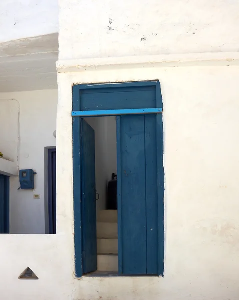 Traditionele mediterrane eiland huis ingang — Stockfoto