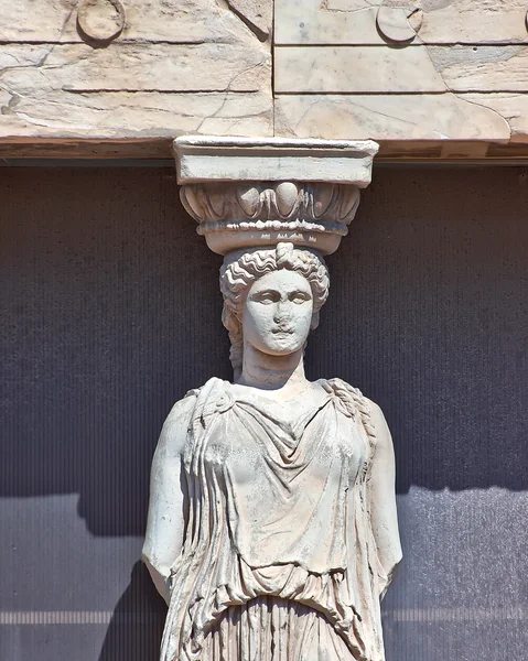 Detalhe da estátua de Caryatid, Acrópole de Atenas — Fotografia de Stock