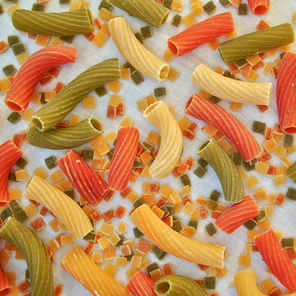 Closeup de macarrão colorido — Fotografia de Stock
