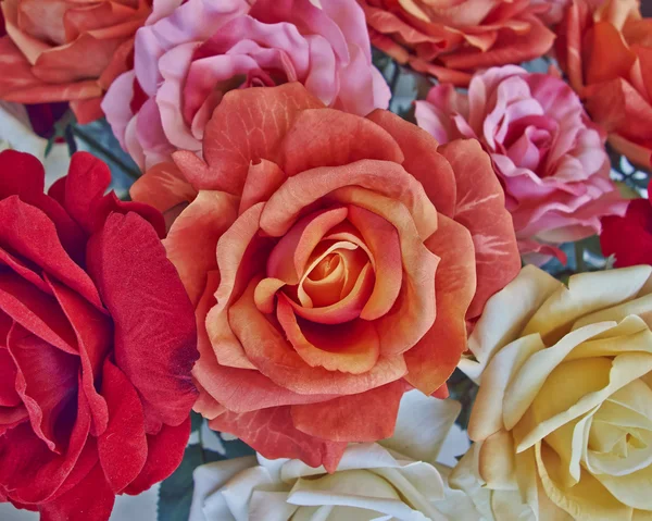Rosas têxteis coloridas — Fotografia de Stock