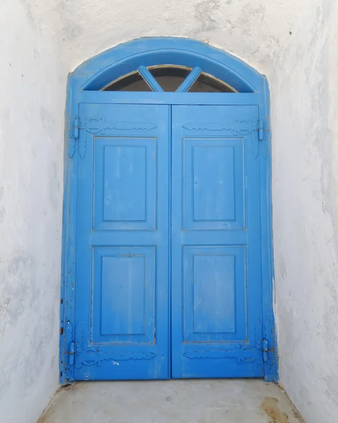 Porta in un'isola mediterranea — Foto Stock