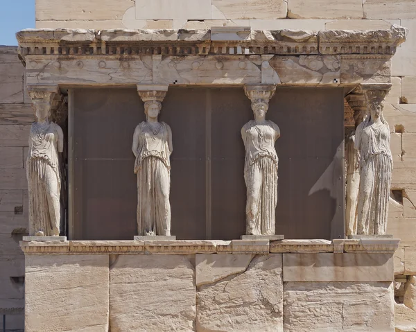 Caryatids young women statues, Atenas, Grécia — Fotografia de Stock