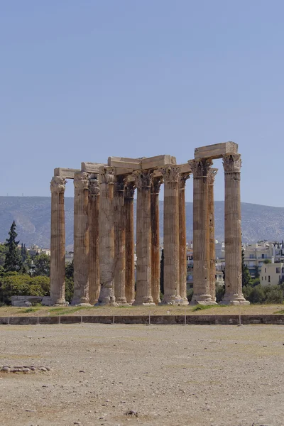Starověký řecký chrám Dia Olympského, Athény — Stock fotografie