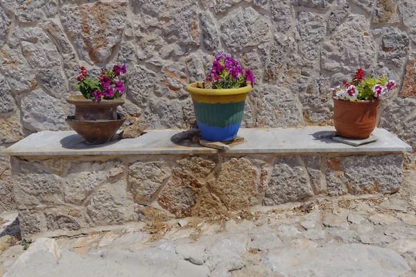 Three terracotta flowerpots — Stock Photo, Image