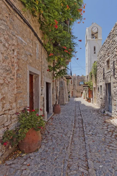 Picturesque alley, mediterranean island, Greece — Stock Photo, Image