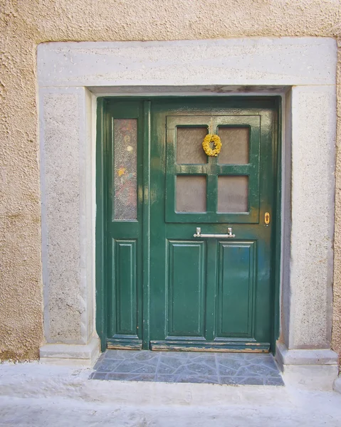 Zelené dveře, Řecko — Stock fotografie