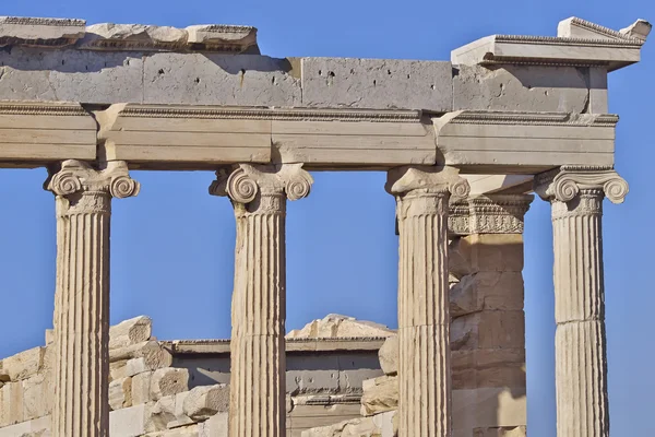 Ionischer Orden griechischer Tempel — Stockfoto