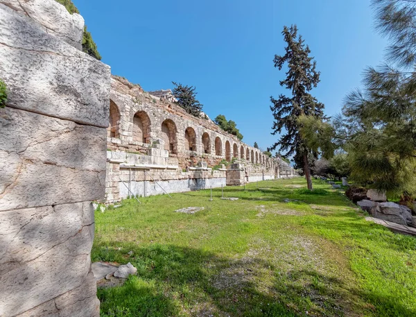 アテネギリシャ ヘロディウム古代ローマ劇場アーチ型の正面ファサード — ストック写真