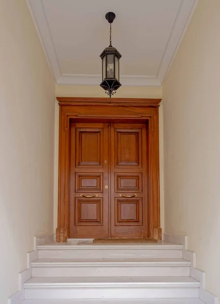 Elegant House Natural Solid Wooden Double Doors — Stok fotoğraf