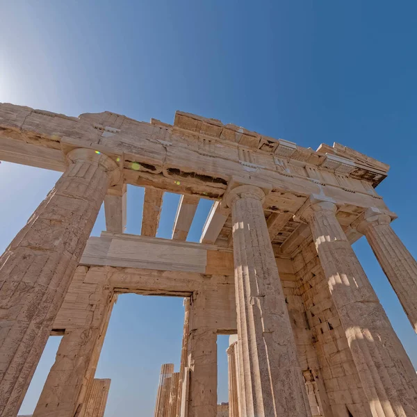 Lens Flare Extreme Perspective Propylea Entrance Athens Acropolis Greece — Fotografia de Stock