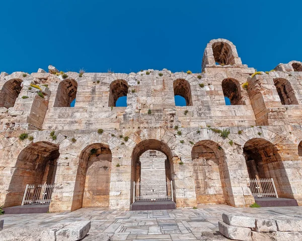 Αθήνα Ελλάδα Αρχαίο Ρωμαϊκό Θέατρο Αψιδωτή Πρόσοψη Κάτω Από Την — Φωτογραφία Αρχείου