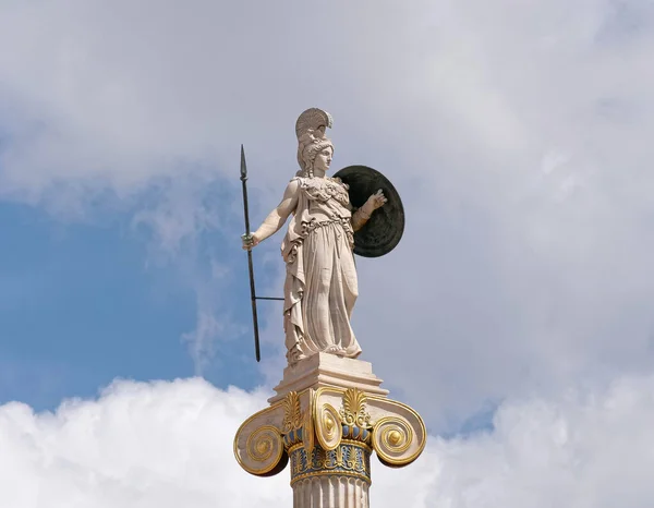 Statue Marbre Athéna Déesse Grecque Antique Connaissance Sagesse Sous Ciel — Photo