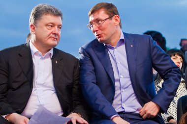 Petro poroshenko ve yuriy lutsenko