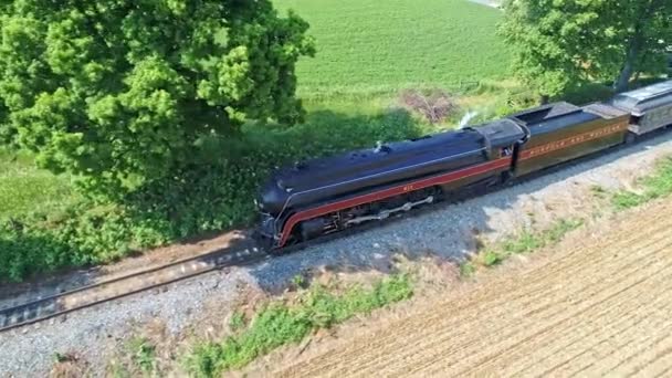 Ronks Pennsylvania June 2021 Aerial View Steam Engine Puffing Smoke — Stock Video