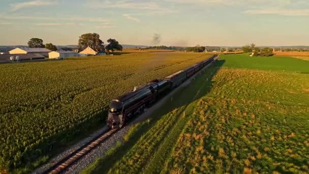 Ronks Pennsylvania September 2021 Aerial View Steam Engine Passenger Coaches — Stock Video