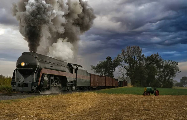 Antique Restored Steam Freight Train Approaching Blowing Smoke and Steam — стоковое фото