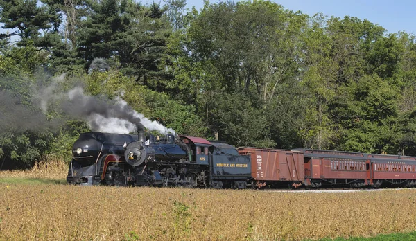 Two Antique Steam Locomotives That Were Built Almost Fifty Years Apart — Foto Stock