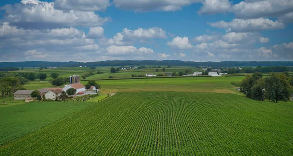 Drone View Amish Countryside Barns Silos Patch Work Corps Farmlands — Fotografia de Stock