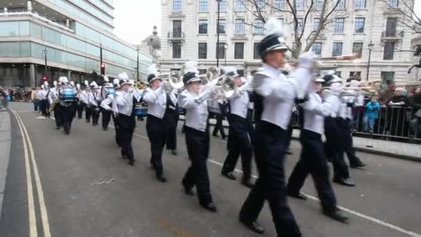 Neujahrsparade in London, Großbritannien — Stockvideo