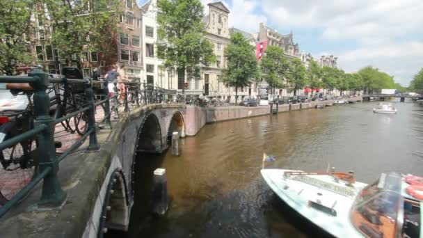 Canal de Amesterdão, Holanda — Vídeo de Stock