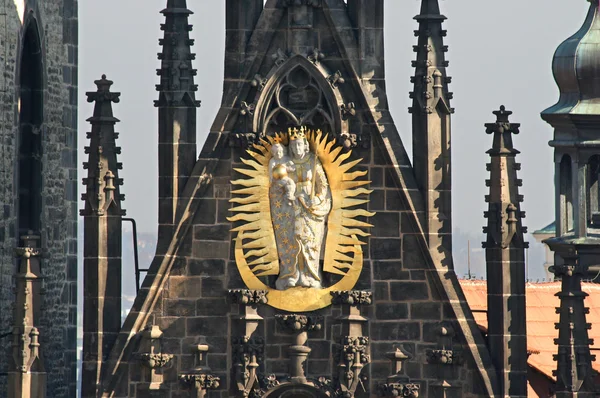 Golden Mary on Tyn Cathedral — Stock Photo, Image