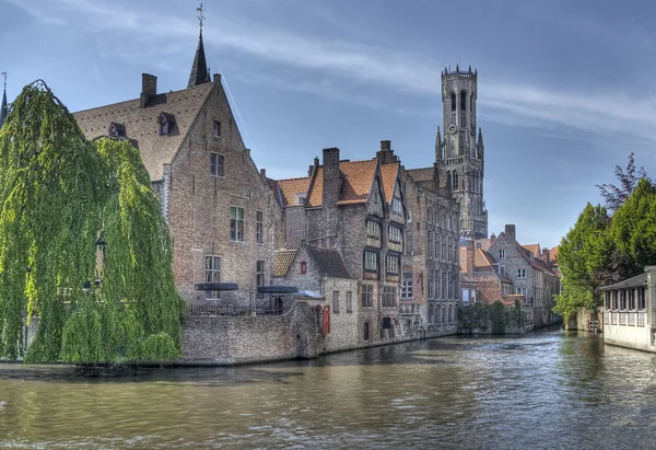 ベルギーのブルージュに運河 — ストック写真