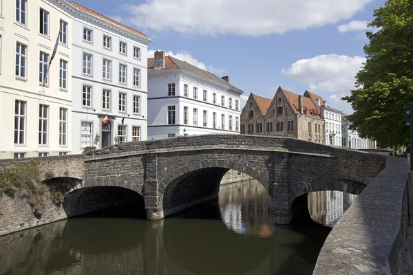 Bron i Brygge, Belgien — Stockfoto