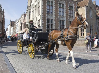 Atlı arabaya bruges