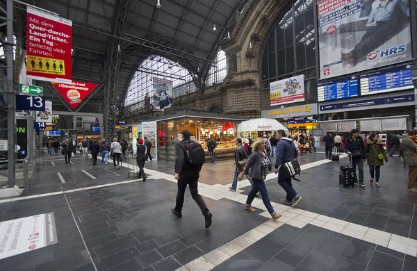 Frankfurt railway station, Duitsland — Stockfoto