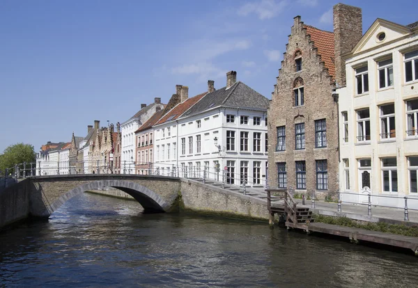 Historické domy v Bruggy, Belgie — Stock fotografie